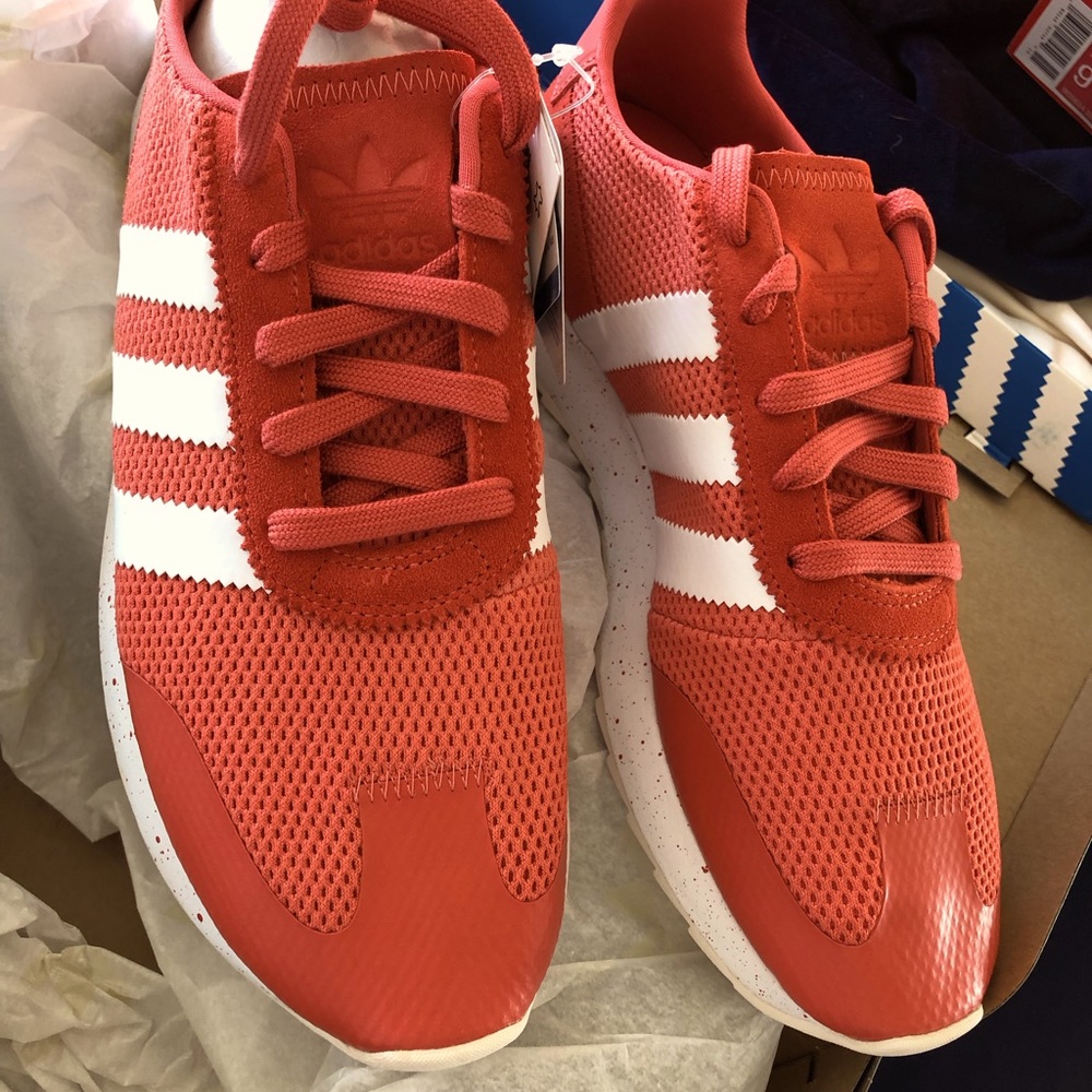 Women’s Adidas shoes